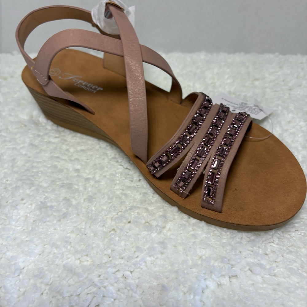 Forever 21 Tan Strappy Sandals with Textured Straps